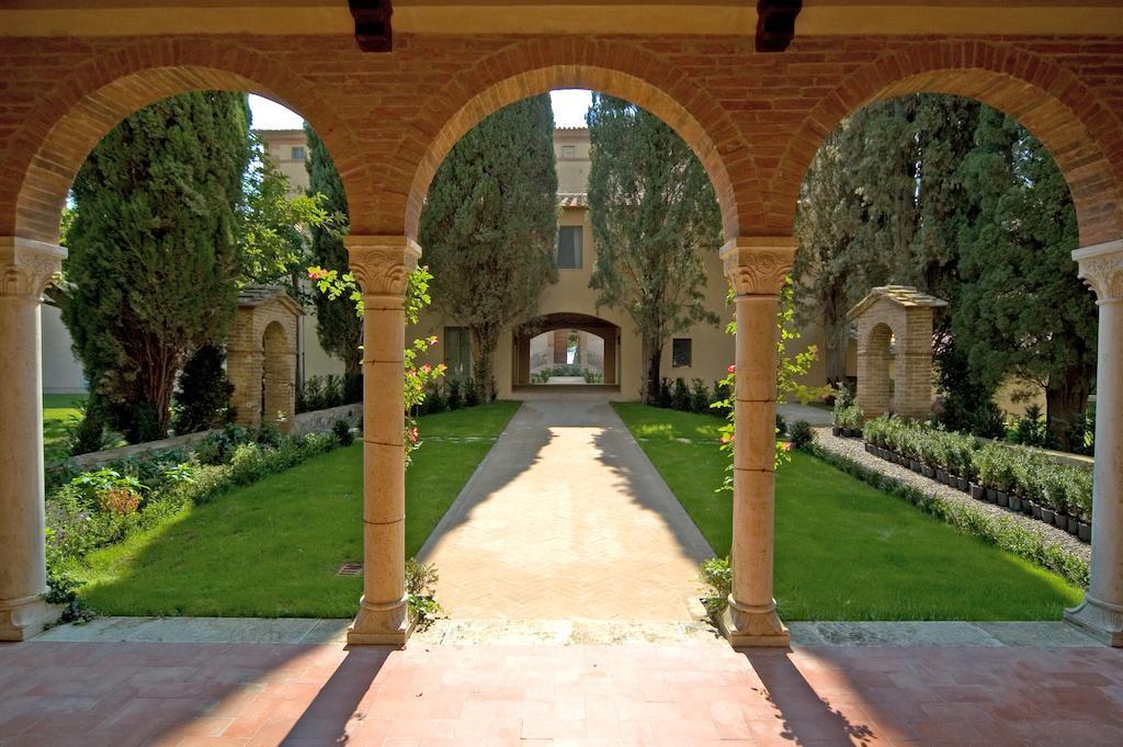 Argiano Dimore Wine Relais Luaran gambar